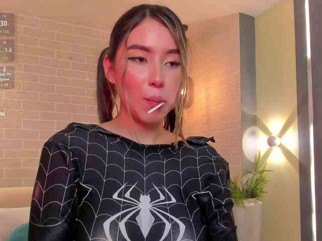 MaddisonCollins webcam