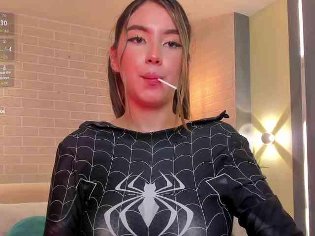 MaddisonCollins webcam