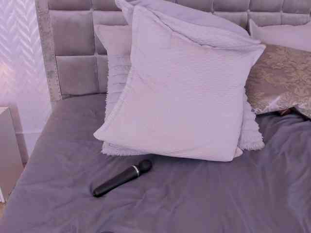 lucianacohelo webcam