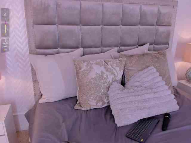 lucianacohelo webcam