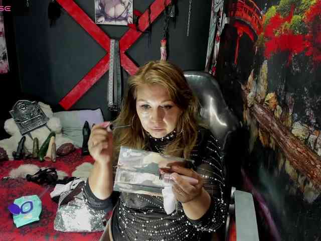 Kazsandra webcam