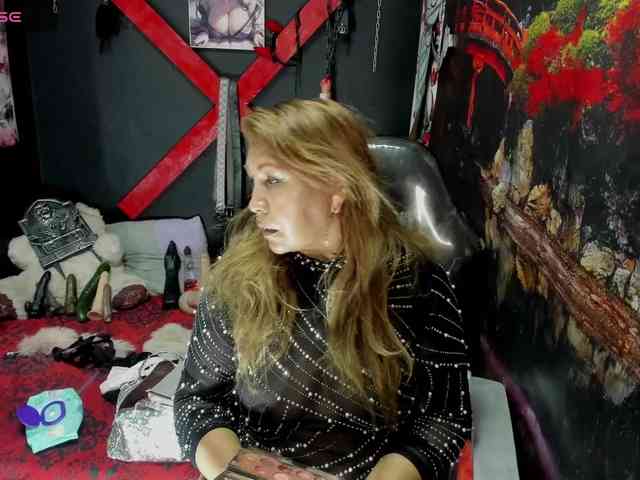 Kazsandra webcam