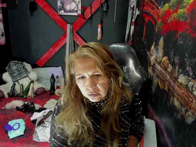 Kazsandra webcam