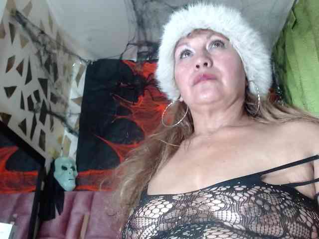 Kazsandra webcam