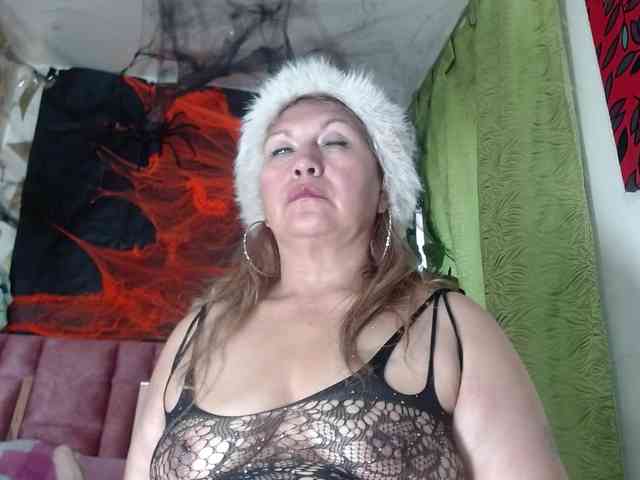 Kazsandra webcam