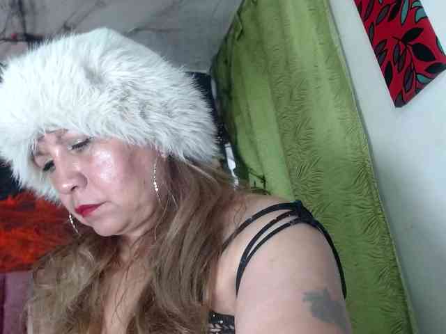 Kazsandra webcam