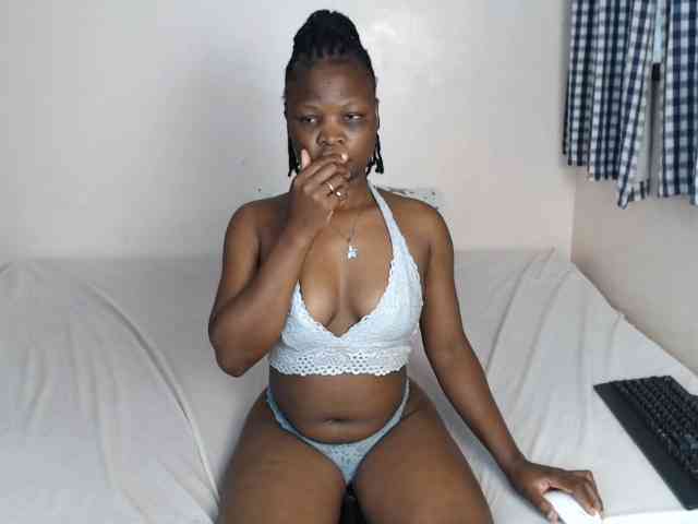 Crystalxebony webcam