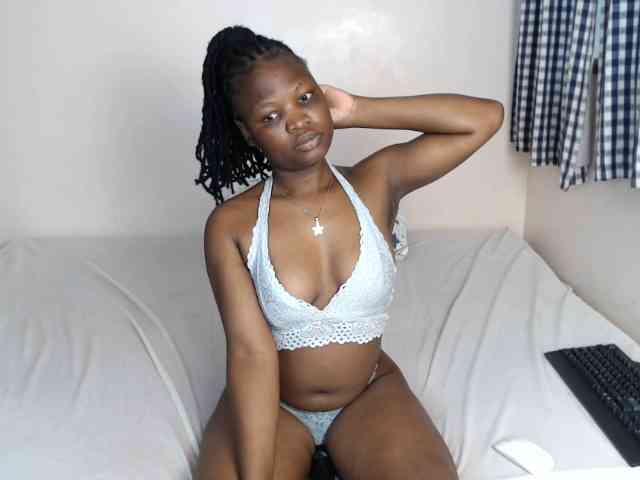 Crystalxebony webcam