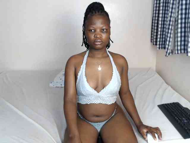 Crystalxebony webcam