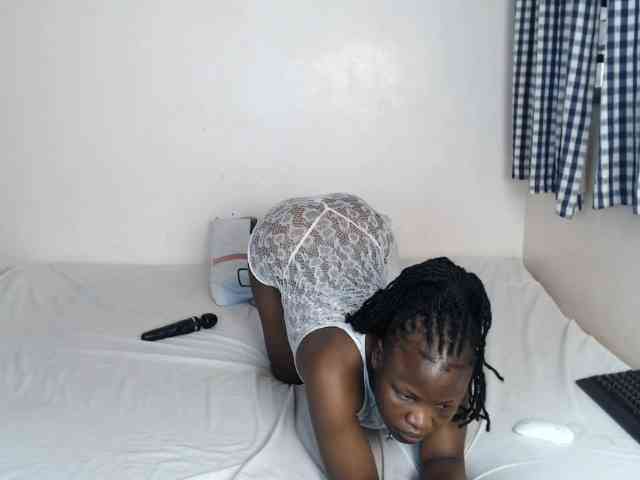 Crystalxebony webcam