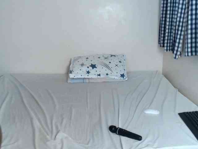 Crystalxebony webcam