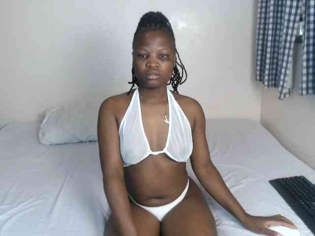 Crystalxebony webcam