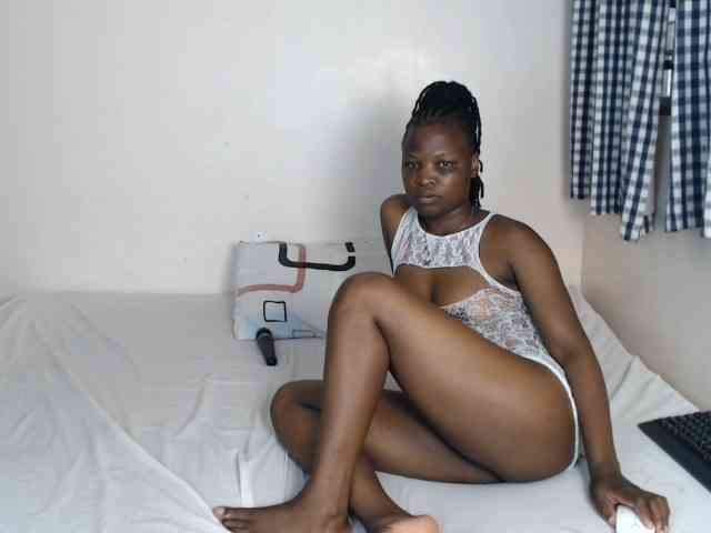 Crystalxebony webcam
