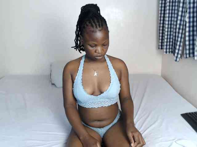 Crystalxebony webcam