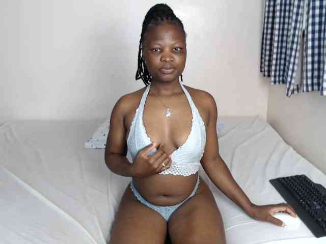 Crystalxebony webcam