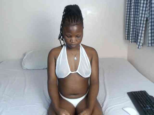 Crystalxebony webcam