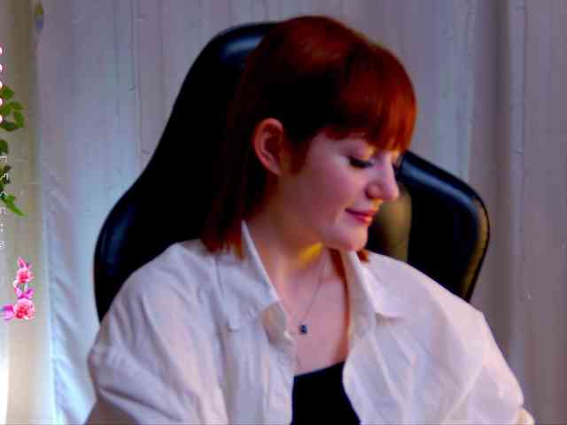Ashley-Nicks webcam