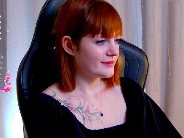 Ashley-Nicks webcam