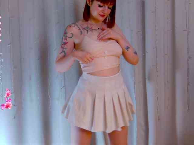 Ashley-Nicks webcam