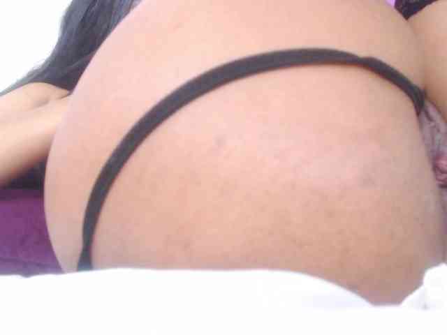 tiny-sarah1 webcam