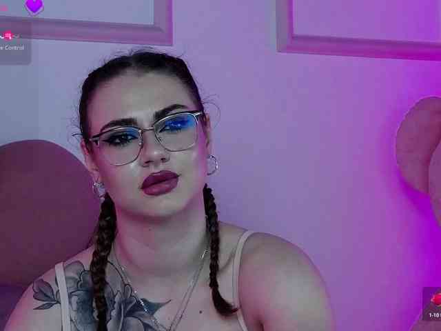 AbbyWhite webcam