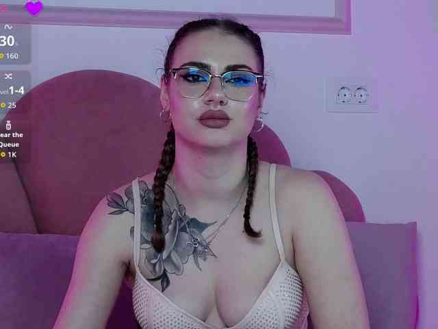AbbyWhite webcam
