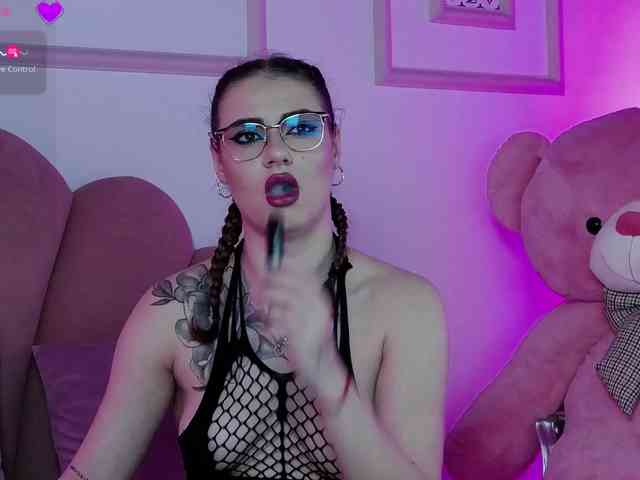 AbbyWhite webcam