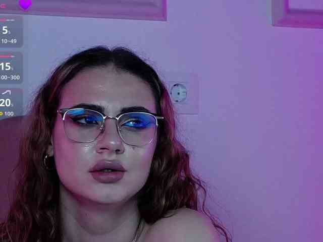 AbbyWhite webcam