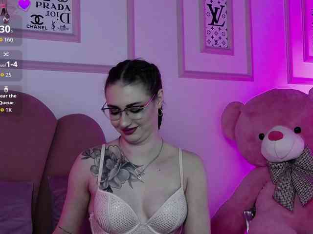 AbbyWhite webcam