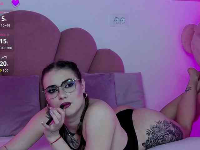 AbbyWhite webcam
