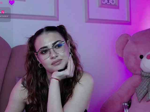 AbbyWhite webcam