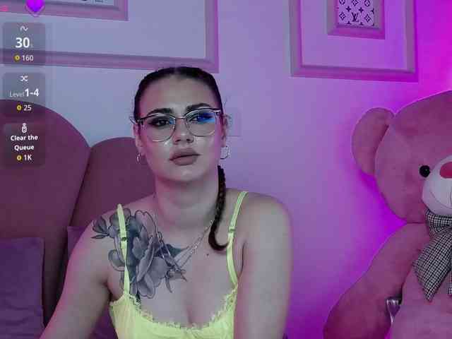 AbbyWhite webcam