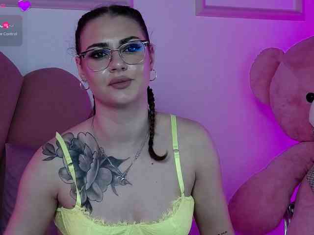 AbbyWhite webcam