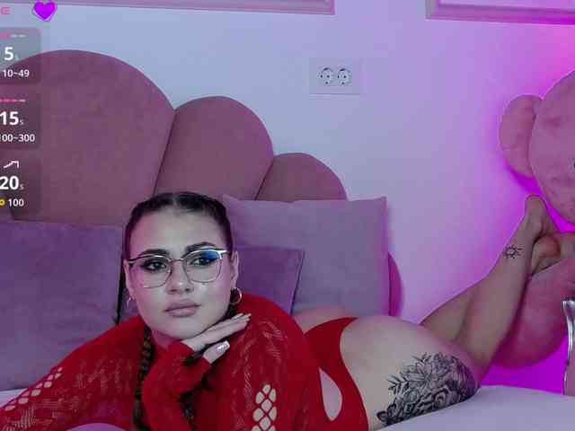 AbbyWhite webcam