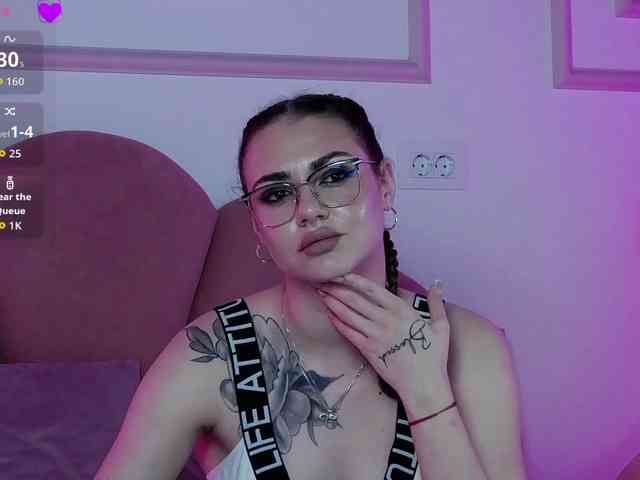 AbbyWhite webcam