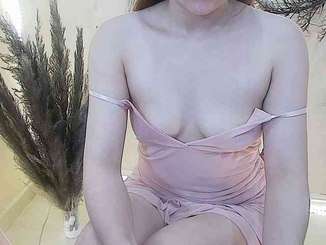 RoseSweetie webcam