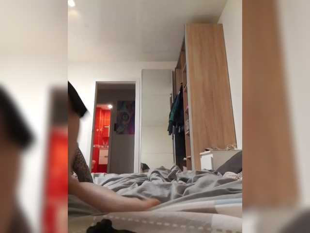 Vai a chattare su TilyTily TilyTily