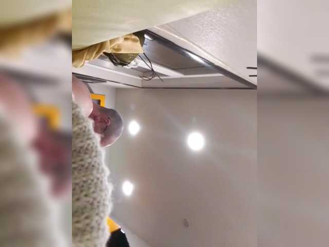 go to chat with TilyTily