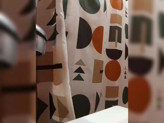 Vai a chattare su TilyTily TilyTily