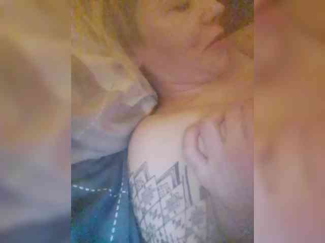 TilyTily webcam
