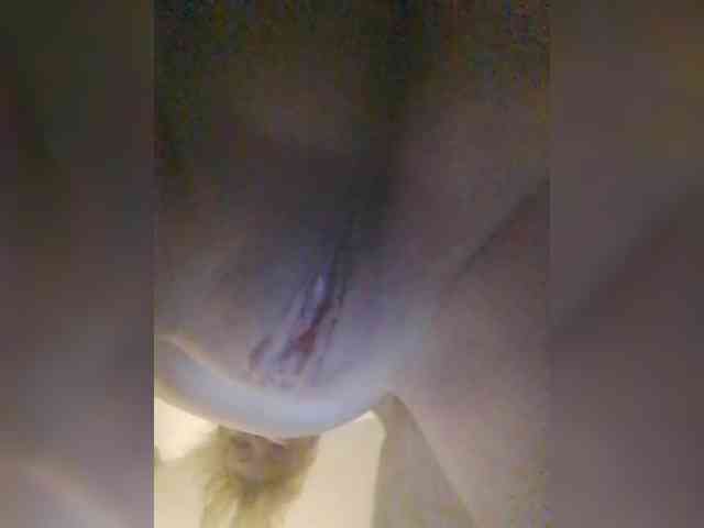 TilyTily webcam