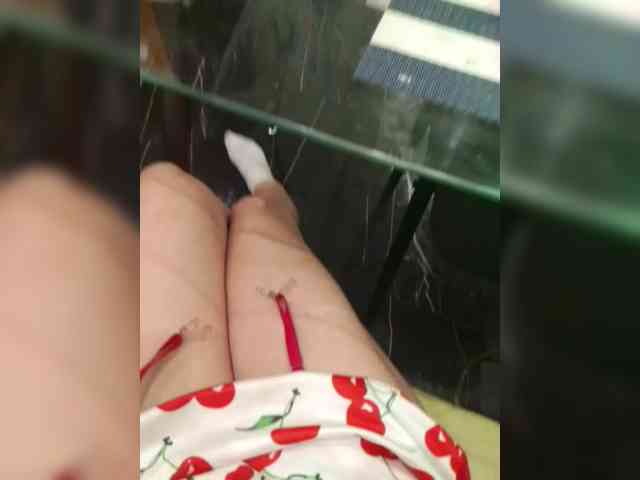 TilyTily webcam