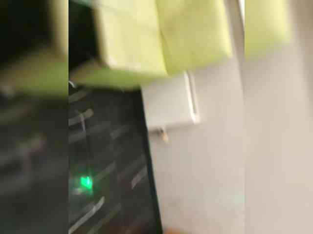 TilyTily webcam