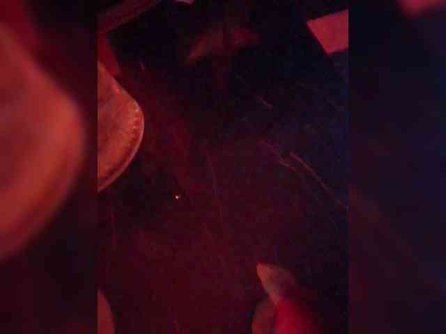 TilyTily webcam
