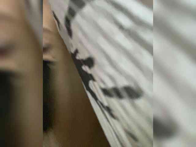 Donut-red webcam