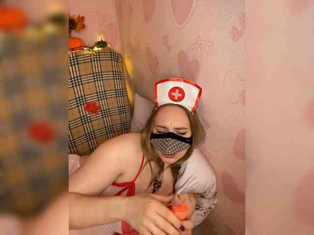 Donut-red webcam