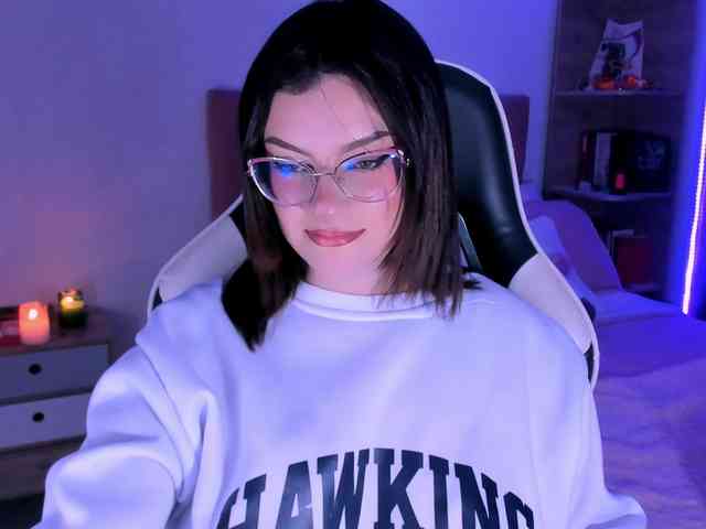 OphelianaRose webcam