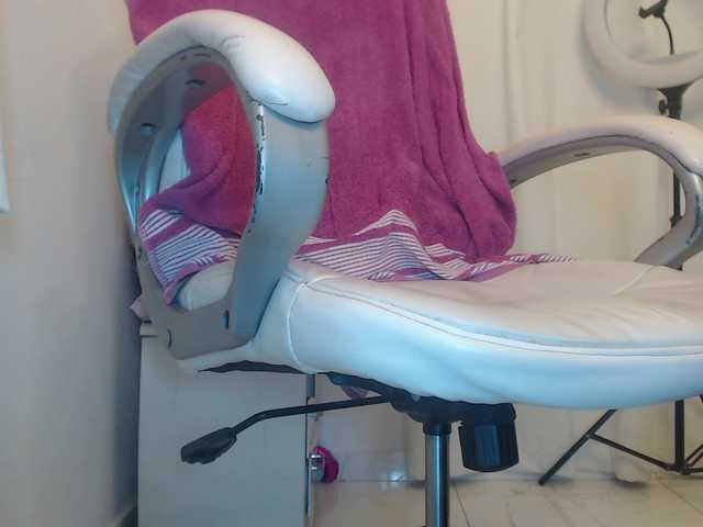Mature2025 webcam
