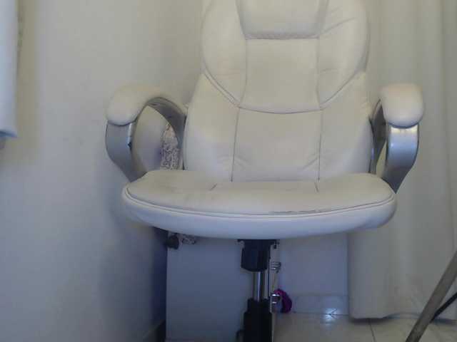 Mature2025 webcam
