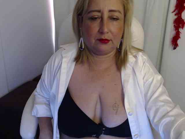 Mature2025 webcam